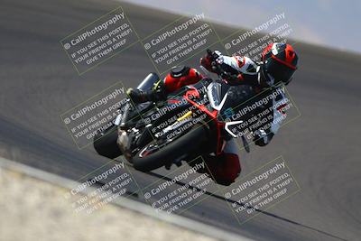 media/Sep-21-2025-TrackDaz (Sun) [[277c75b276]]/B Group/1220pm (Turn 2)/